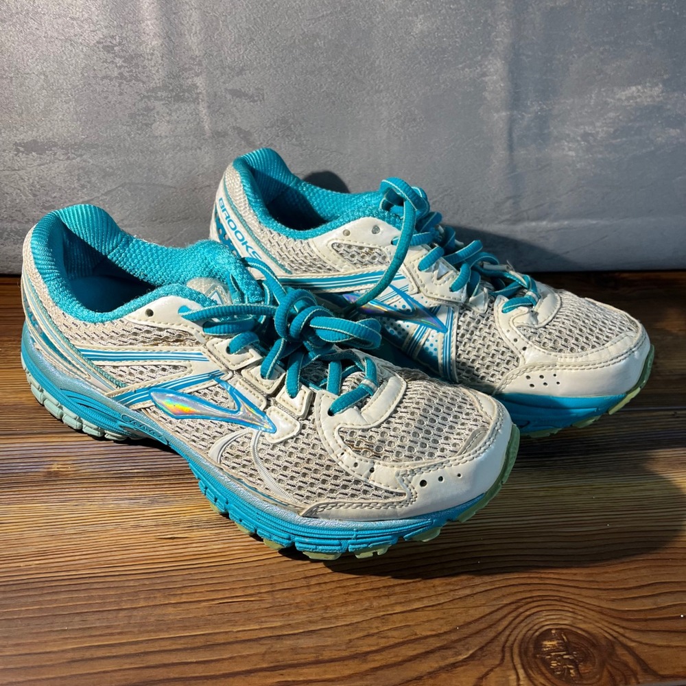 Brooks Adrenaline GTS 13 Womens Running Shoes Blue White 1201231B145 Size 7